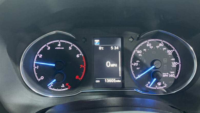 Toyota Yaris 1.5 VVT-i Icon Tech 5dr CVT Petrol Hatchback